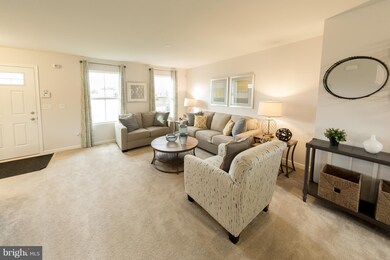 102 Shiningfield Ct, Middle River, MD 21220 - photo 2