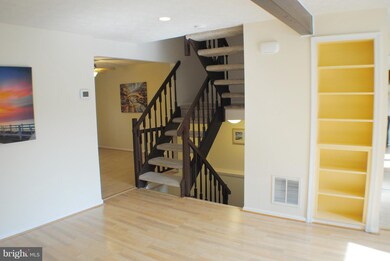 10606 Delfield Ct, Laurel, MD 20723 - photo 4