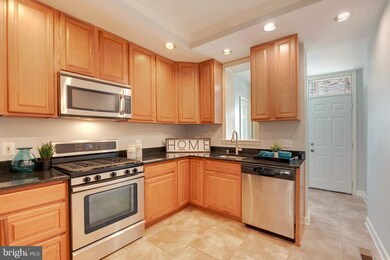 106 S Highland Ave, Baltimore, MD 21224 - photo 5