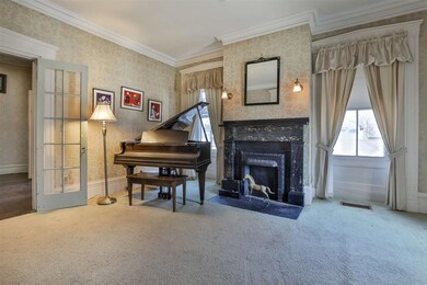 38 Concord St, Nashua, NH 03064 - photo 4