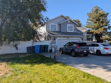 11860 S Alysum Cir, Riverton, UT 84065 - photo 3