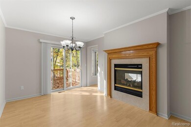 166 Legacy Park Cir unit 44, Dearborn Heights, MI 48127 - photo 6