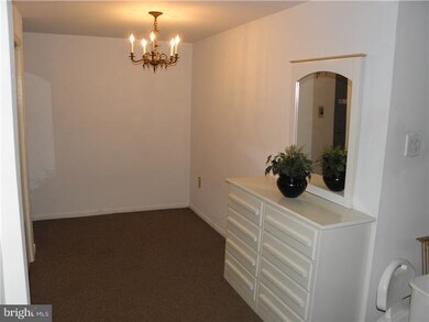 109 E Myrtle Ave, Feasterville Trevose, PA 19053 - photo 4