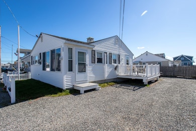 23 Diane Ln, Hampton, NH 03842 - photo 4