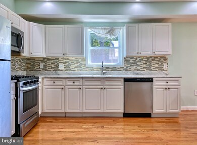 2102 Dupont Ave, Suitland, MD 20746 - photo 7