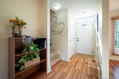 5-web-or-mls-2709 Modoc Trail SE, Grand