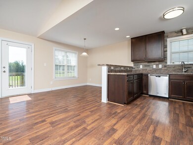 10-web-or-mls-29 Spring Watering Hole-7