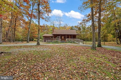 8323 Arlene Acres Dr, Fredericksburg, VA 22408 - photo 4