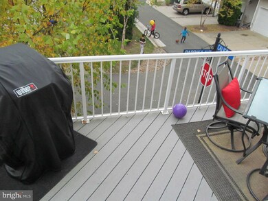 42791 Flannigan Terrace unit 16F, Chantilly, VA 20152 - photo 5