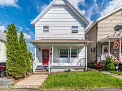 417 S 9th Ave, Scranton, PA 18504 - photo 4