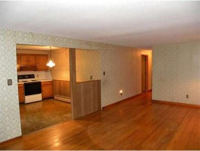 100 Barton Rd, Greenfield, MA 01301 - photo 6