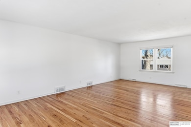 233 S 114th St, Omaha, NE 68154 - photo 5