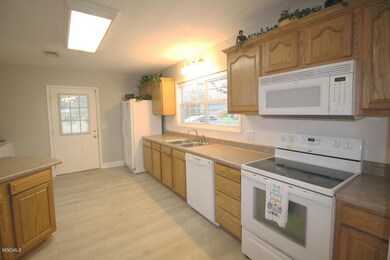 6401 Elder Ferry Rd, Moss Point, MS 39563 - photo 7