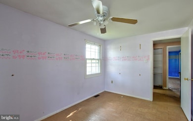 15757 Pointer Ridge Dr, Bowie, MD 20716 - photo 5