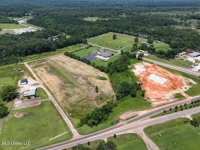 dji_fly_20240814_185240_0084_17496615675