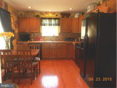 9442 Loch Leven Ct, Laurel, MD 20723 - photo 2