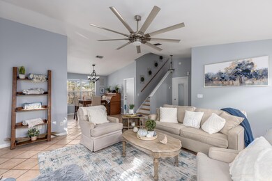 73 7th St-13