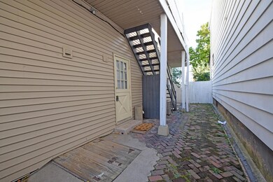 1110 Fuller St, Cincinnati, OH 45202 - photo 4