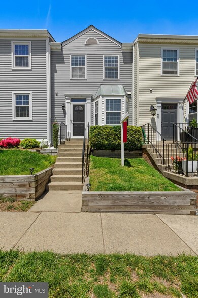 13994 Big Yankee Ln, Centreville, VA 20121 - photo 4