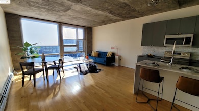 Sierra At Jack London Square unit 725, Oakland, CA 94607 - photo 2