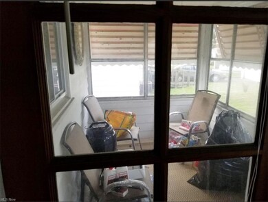 18401 Maple Heights Blvd, Maple Heights, OH 44137 - photo 6