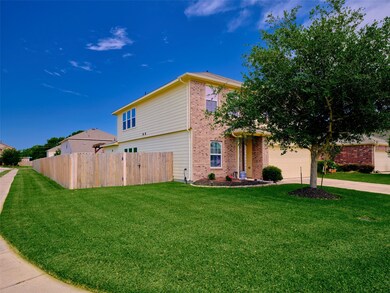 2214 Hackberry Bank Ln, Rosenberg, TX 77471 - photo 3