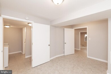 19121 Willow Spring Dr, Germantown, MD 20874 - photo 6