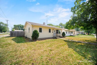 749 Foran Ln, Aurora, IL 60506 - photo 2