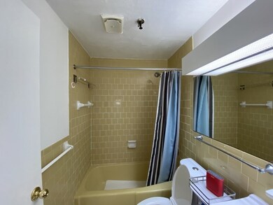 Sagamore Place Condominiums unit 1008, Quincy, MA 02171 - photo 6