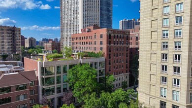 416 W Deming Place unit 4, Chicago, IL 60614 - photo 2