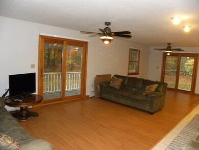 51 Tracy Rd, Dudley, MA 01571 - photo 4