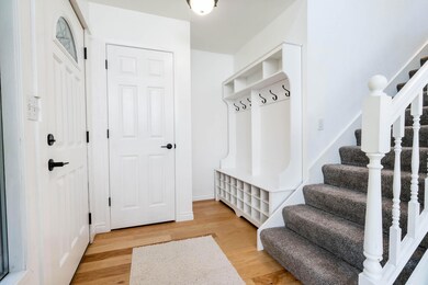 60642 Devon Circle_0216 copy