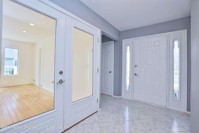 entry with door to family room