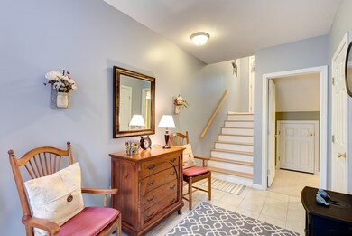 854 Broadway unit 4, Haverhill, MA 01832 - photo 3