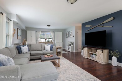 91 Walling Ave, Belford, NJ 07718 - photo 5