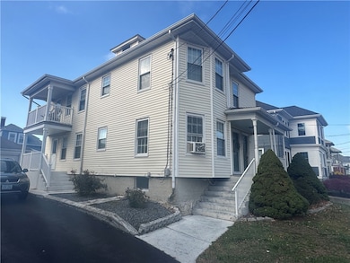 342 Grand Ave, Pawtucket, RI 02861 - photo 2