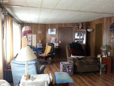 195 W Dawson St, Halfway, OR 97834 - photo 6