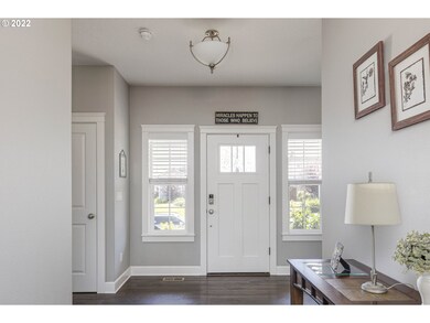 781 E Mckinley St, Carlton, OR 97111 - photo 5