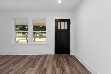 10834 Autumn Ln, Cleveland, TX 77328 - photo 6