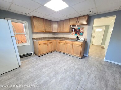 1510 Washburn St unit 1512, Scranton, PA 18504 - photo 4