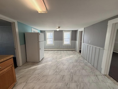 411 Fourth unit 2B, Rollinsford, NH 03869 - photo 2