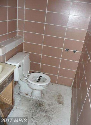3328 Strickland St, Baltimore, MD 21229 - photo 5
