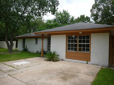 1618 Candytuft Ct, Houston, TX 77038 - photo 2