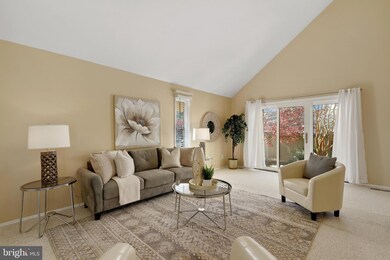 20448 Aspenwood Ln, Montgomery Village, MD 20886 - photo 6