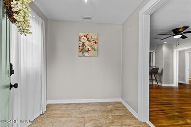 5021 Colonial -7
