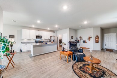 250 Landing Ln, New Braunfels, TX 78130 - photo 7