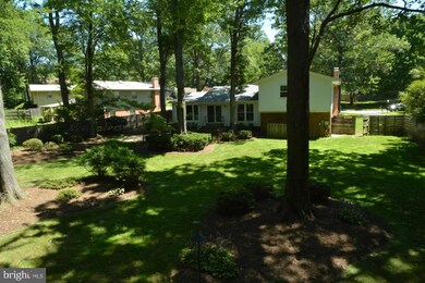 8519 Tysons Ct, Vienna, VA 22182 - photo 2