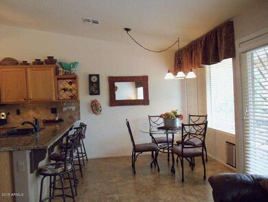 1442 E Waterview 022