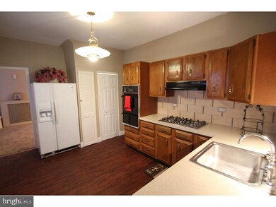 91 S State Rd, Upper Darby, PA 19082 - photo 3