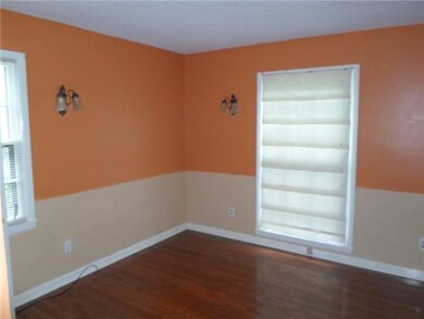 609 S Hillcrest Dr, Shelbyville, TN 37160 - photo 4